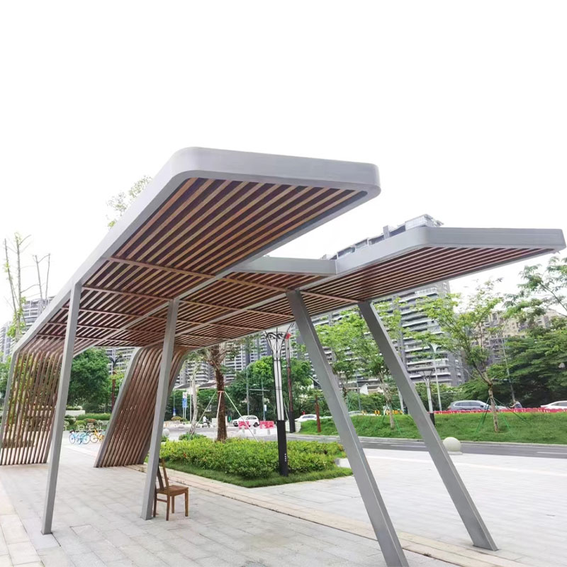 Pergola kayu imitasi bahan komposit