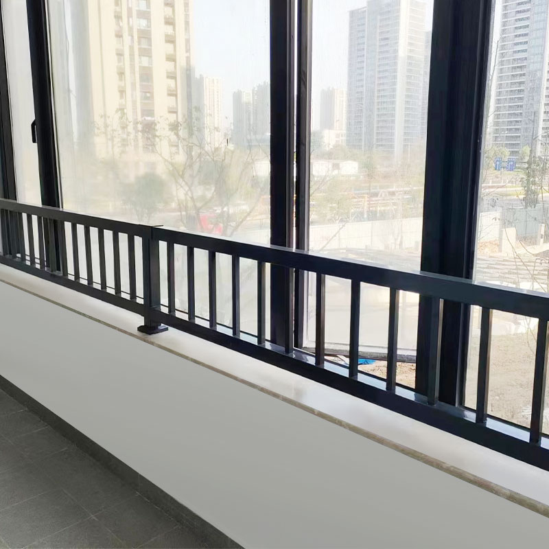 Pagar pembatas balkon baja seng